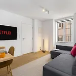 Urban Oasis In Premium Location With Ac * Lisboa