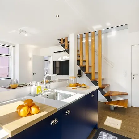 Urban Oasis In Premium Location With Ac