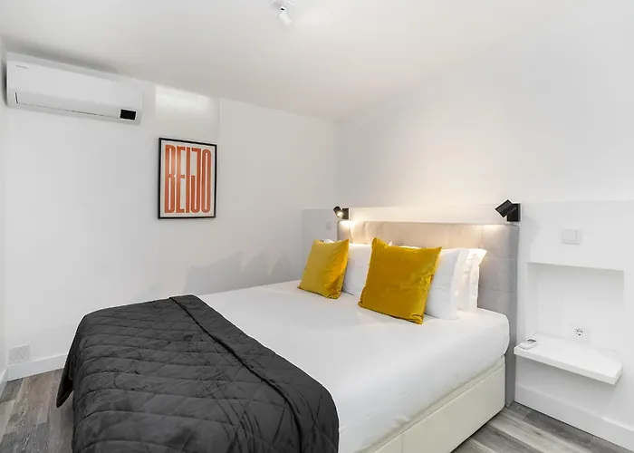Urban Oasis In Premium Location With Ac *