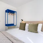 Διαμέρισμα Urban Oasis In Premium Location With Ac