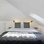 Urban Oasis In Premium Location With Ac Lisboa
