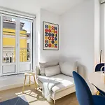 Urban Oasis In Premium Location With Ac Lisboa