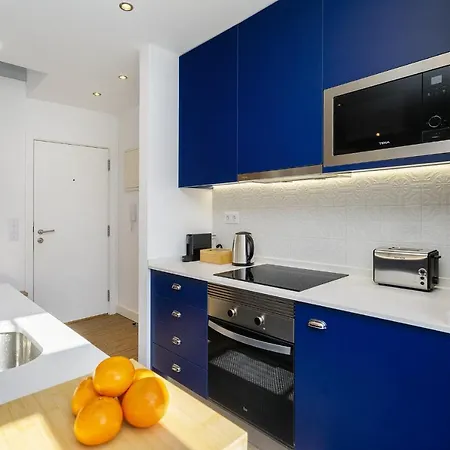 Urban Oasis In Premium Location With Ac *