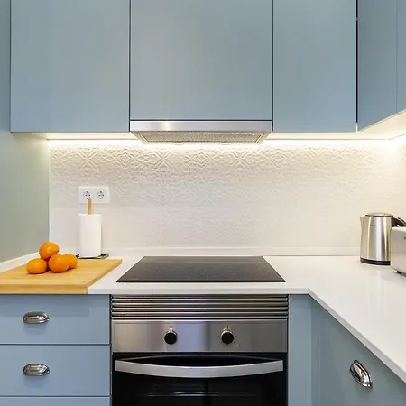 Urban Oasis In Premium Location With Ac Apartmán *