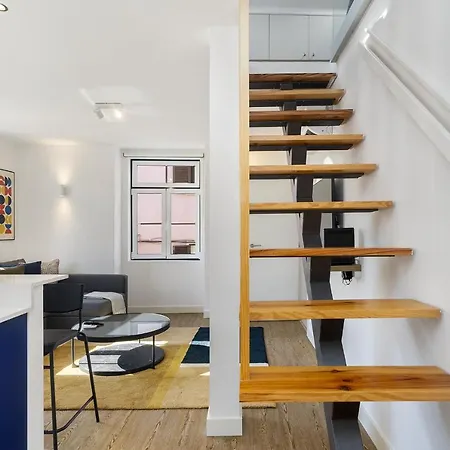 Urban Oasis In Premium Location With Ac