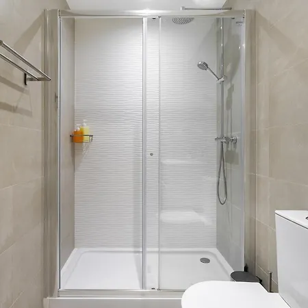 Urban Oasis In Premium Location With Ac Apartmán Lisboa